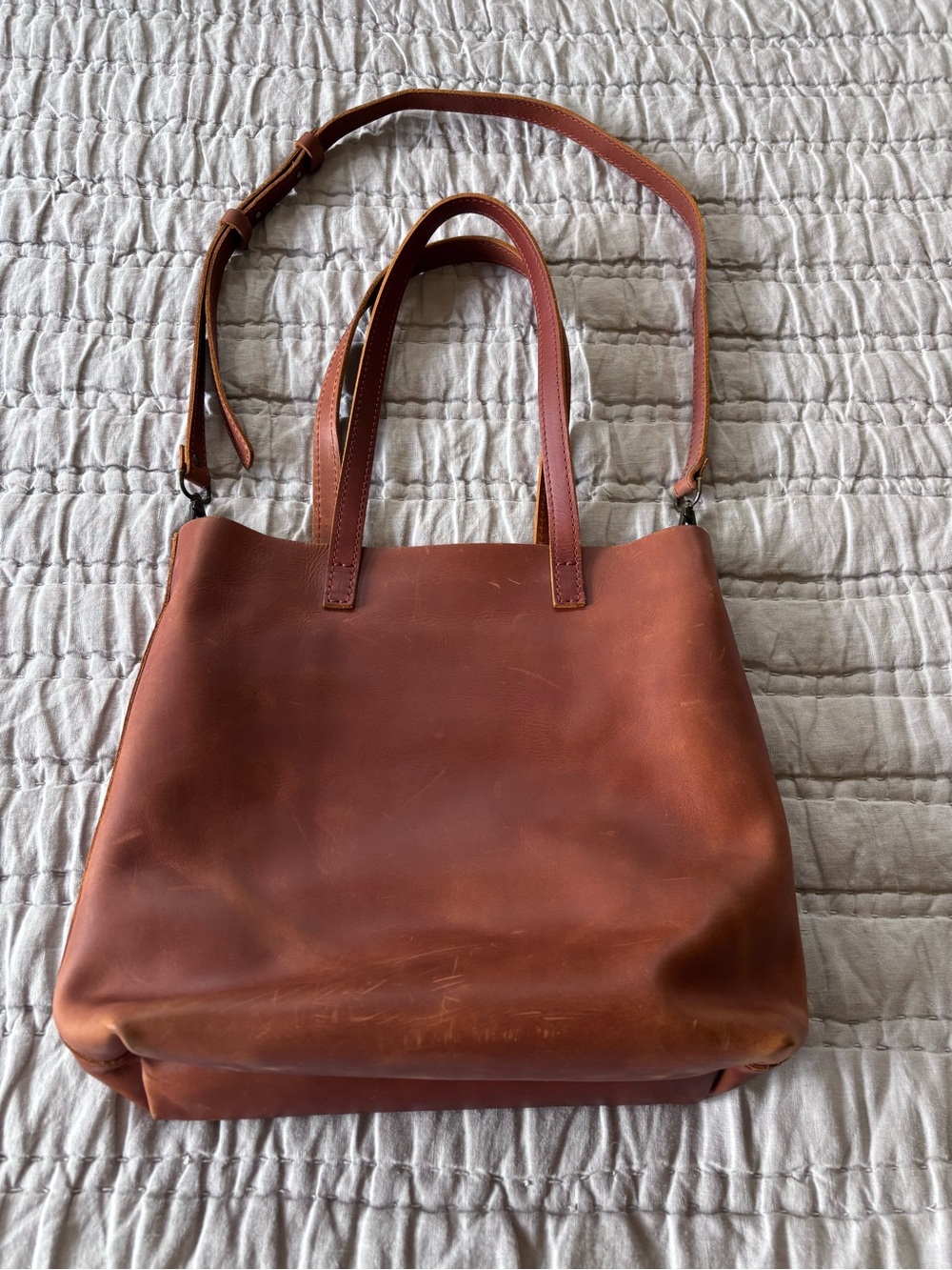 Portland Leather Good Crossbody Tote - Picture 4 of 13